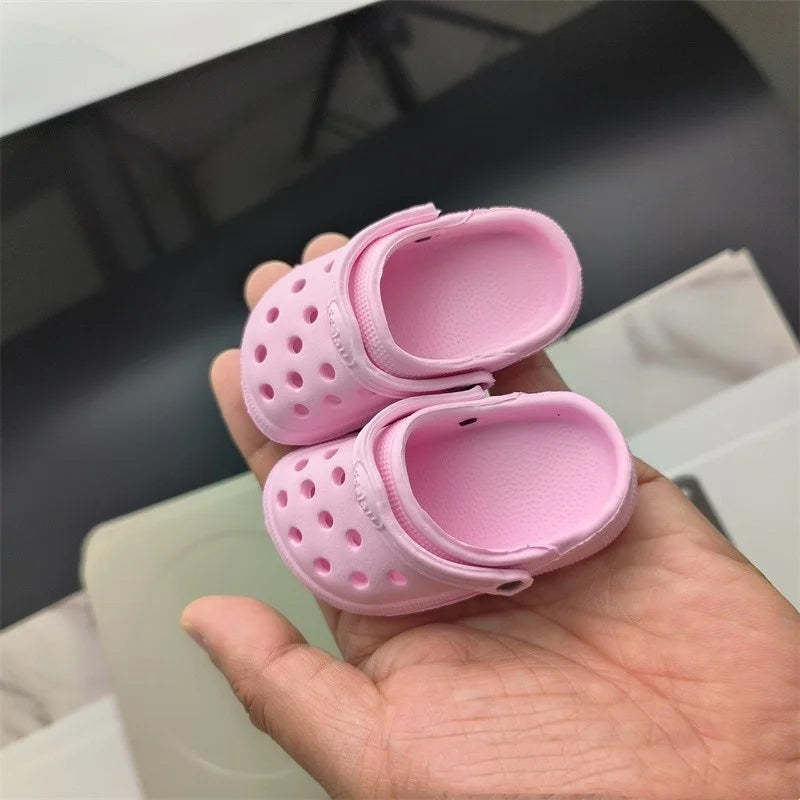 4 small pet shoes